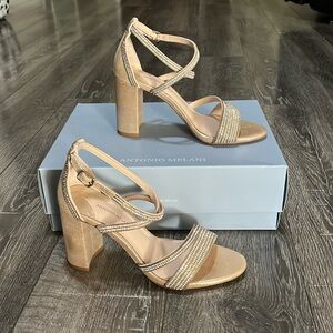 Antonio Melani nude heals size 7